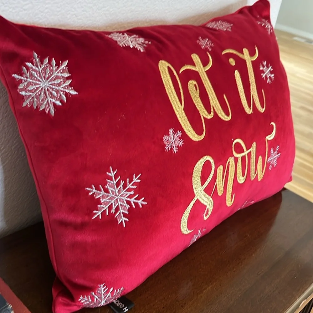 Rodeo Home Festive Red 'Let It Snow' Holiday Velvet Down Pillow